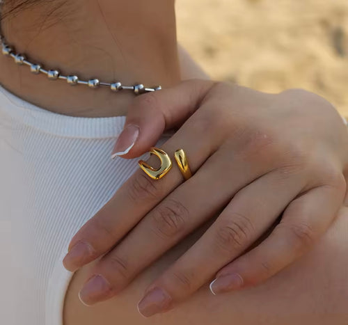 ANA RING